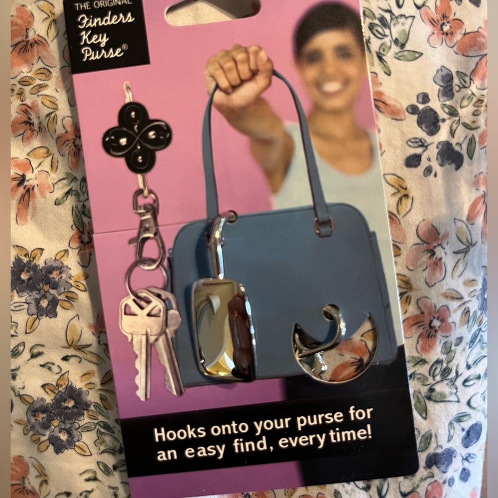 Finders Keepers purse hook